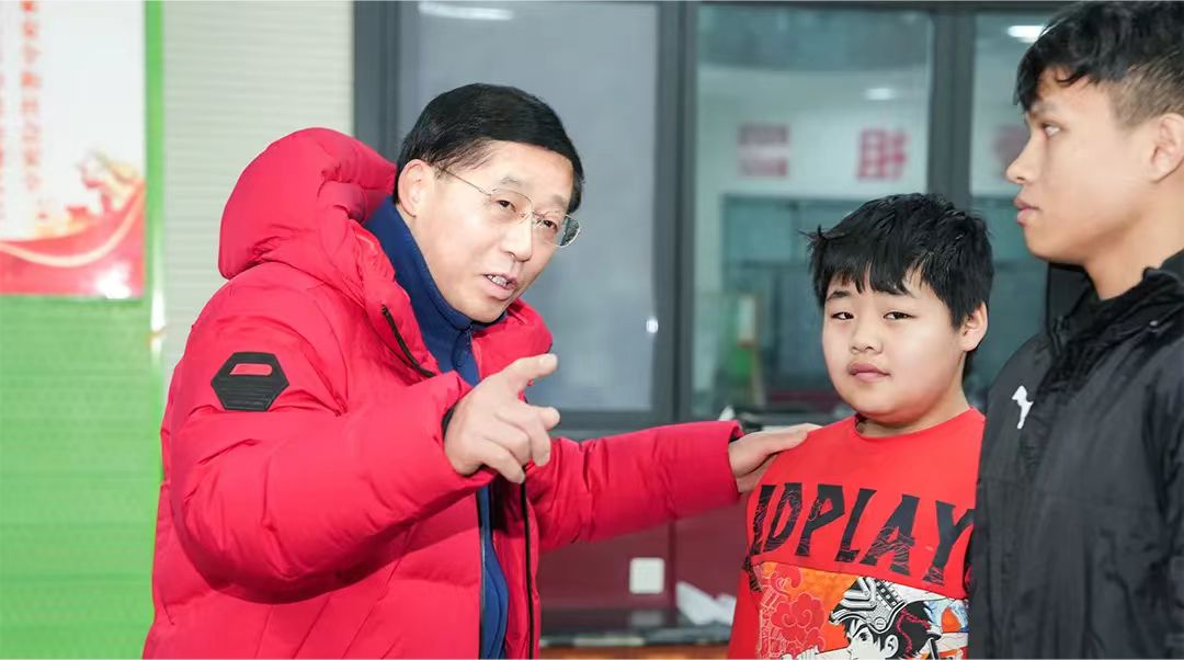 勒斯在比赛